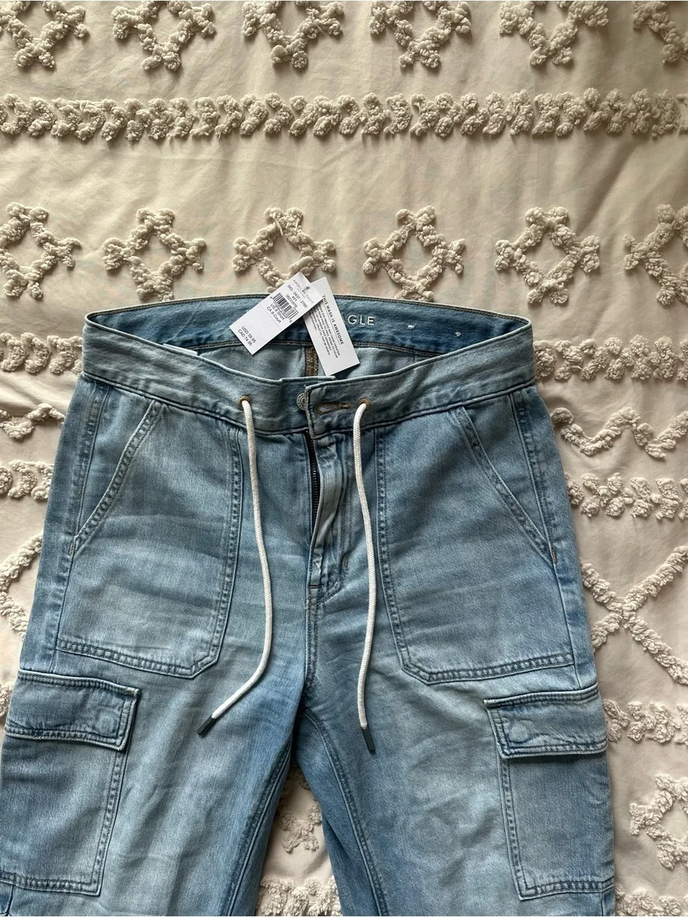 American Eagle Cargo Jogger Jeans Size 8 Short